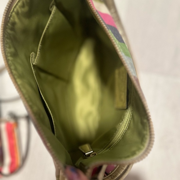 Coach purse with multiple wallets - Picture 8 of 8